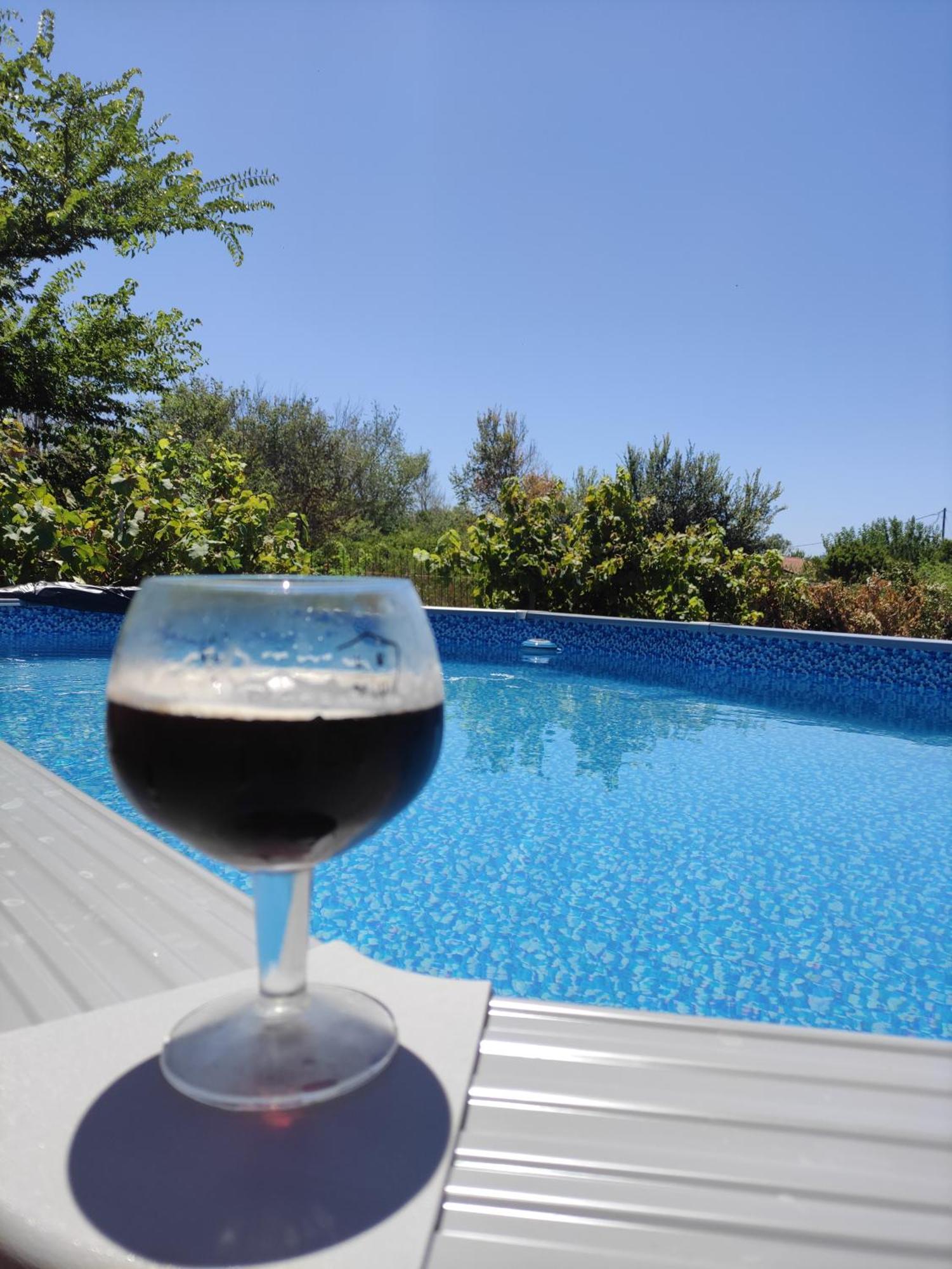 Beautiful Nearby Beach House With Garden, Private Pool And Large Yard Σιδάρι Εξωτερικό φωτογραφία