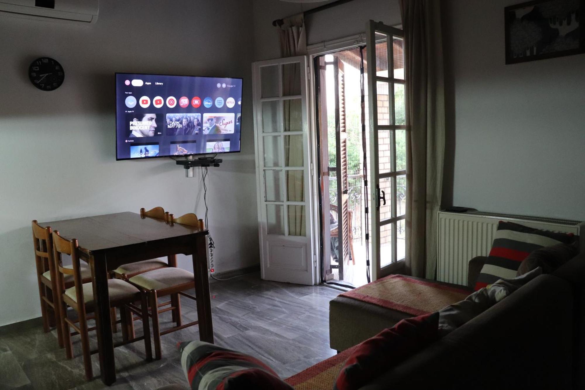Beautiful Nearby Beach House With Garden, Private Pool And Large Yard Σιδάρι Εξωτερικό φωτογραφία