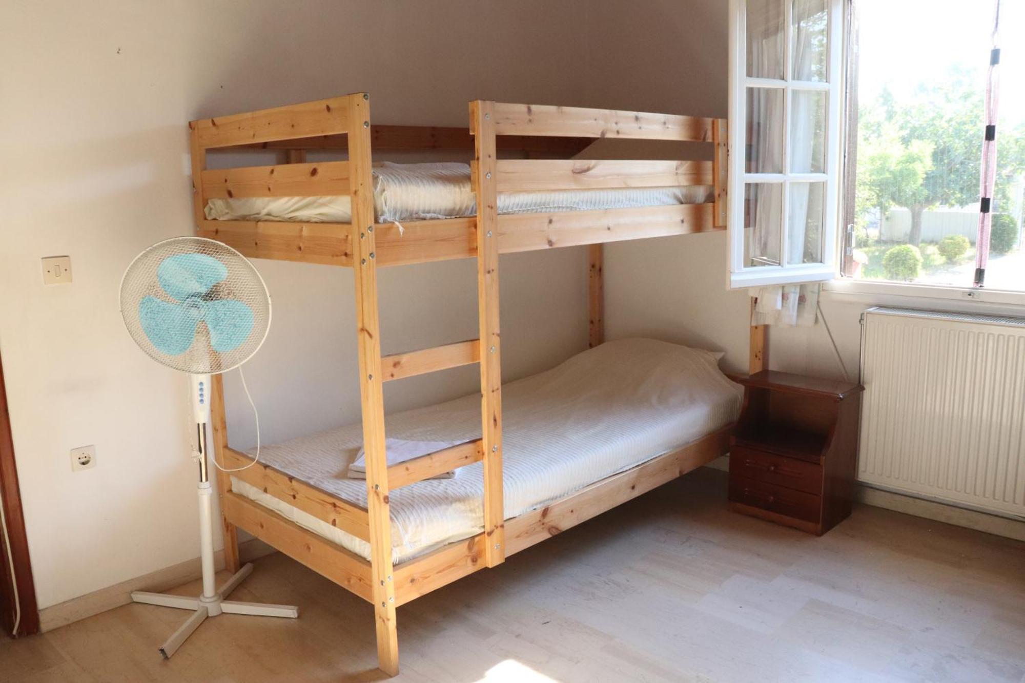 Beautiful Nearby Beach House With Garden, Private Pool And Large Yard Σιδάρι Εξωτερικό φωτογραφία